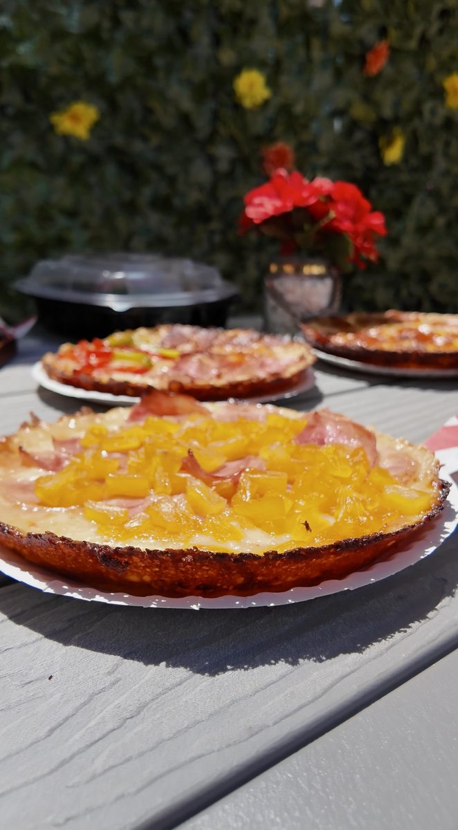 Hawaiian Pizza